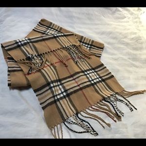 Burberry cashmere scarf
